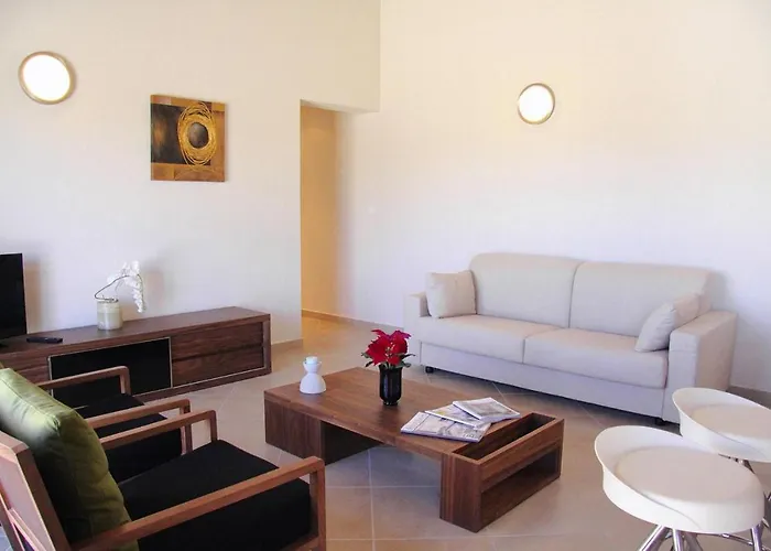 In Corsica Near Palombaggia Apartamento *